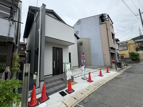 京都市山科区大塚南溝町の新築一戸建