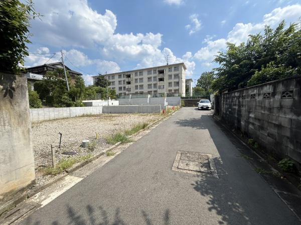 京都市伏見区桃山町泰長老の土地