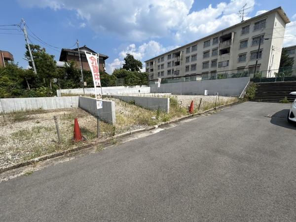 京都市伏見区桃山町泰長老の土地