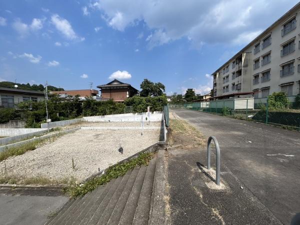 京都市伏見区桃山町泰長老の土地