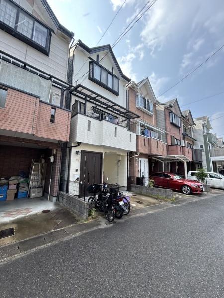京都市伏見区醍醐構口町の中古一戸建