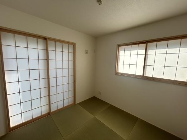 宇治市木幡南山の新築一戸建