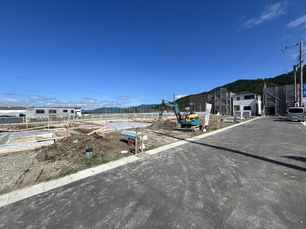 亀岡市曽我部町寺長縄手の新築一戸建