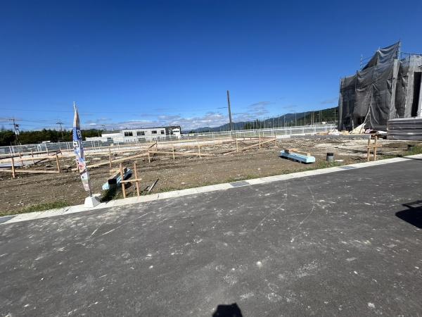 亀岡市曽我部町寺長縄手の新築一戸建