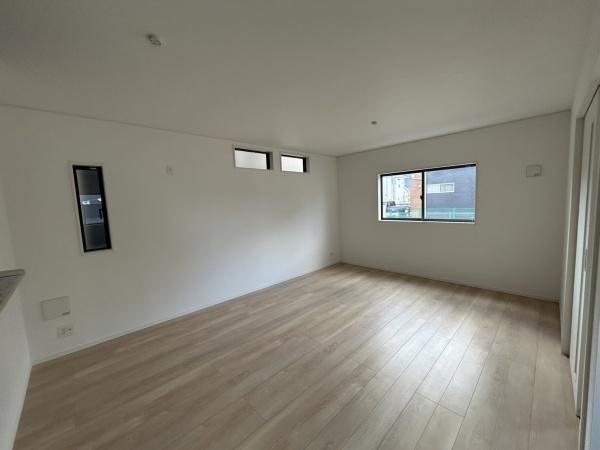 亀岡市曽我部町寺長縄手の新築一戸建