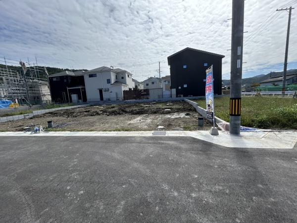 亀岡市曽我部町寺長縄手の新築一戸建