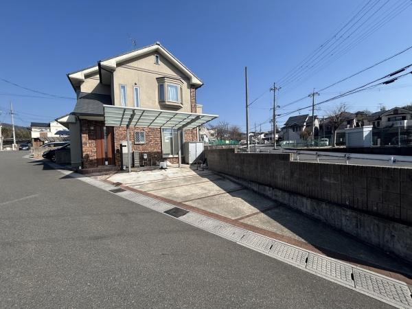 宇治市五ケ庄芝ノ東の中古一戸建