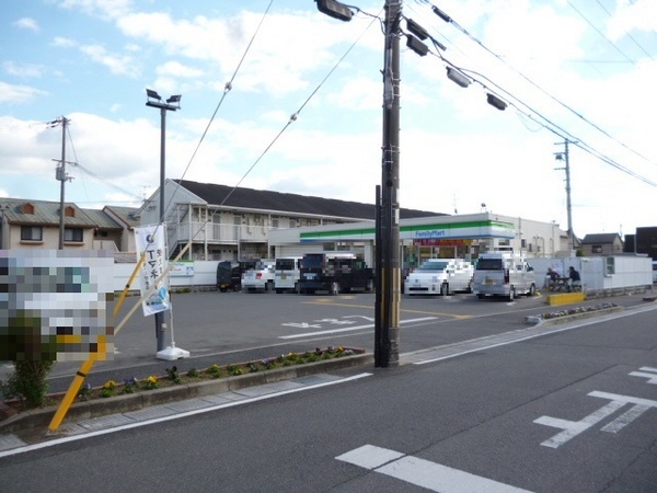 城陽市寺田今堀の中古一戸建て(ファミリーマート城陽樋尻店)