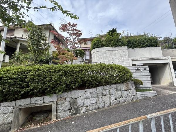 宇治市羽戸山３丁目の中古一戸建