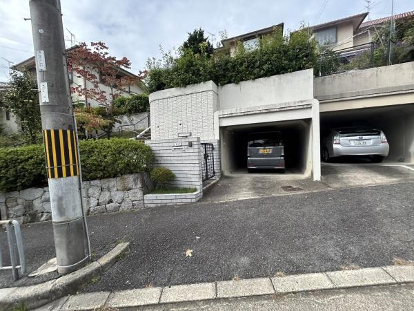 宇治市羽戸山３丁目の中古一戸建て