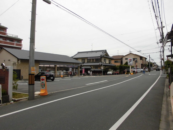 京都市伏見区桃山町丹下の土地(セブンイレブン伏見深草墨染町店)