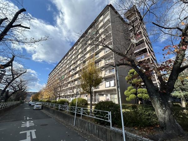 山科団地Ｂ棟