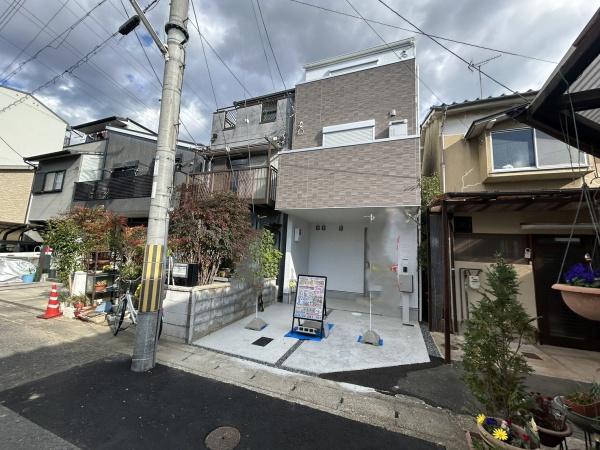 京都市伏見区向島二ノ丸町の新築一戸建