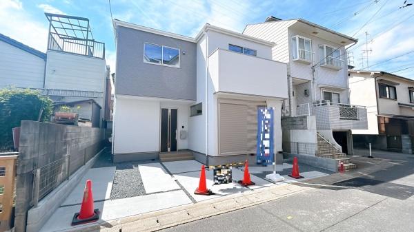 京都市伏見区向島中島町の新築一戸建