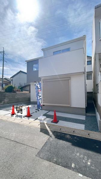 京都市伏見区向島中島町の新築一戸建