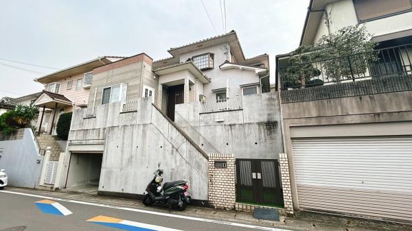宇治市天神台３丁目の中古一戸建て