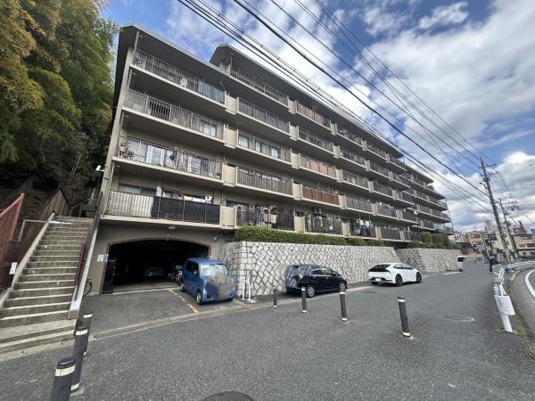 桃山ガーデンハイツ