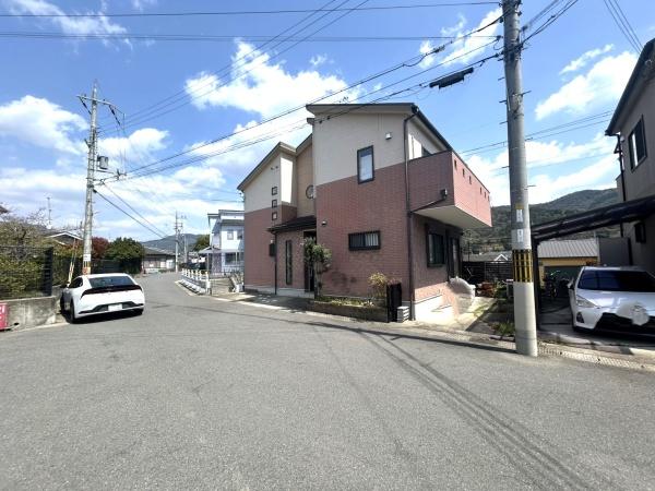 宇治市木幡平尾の中古一戸建て