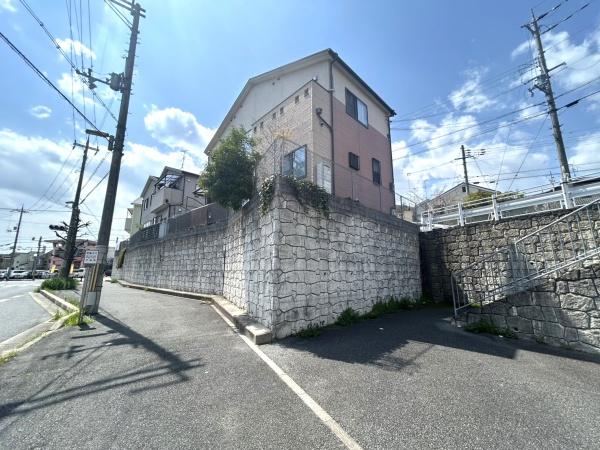 宇治市木幡平尾の中古一戸建