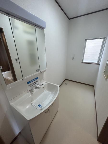木津川市加茂町里東里の中古一戸建て