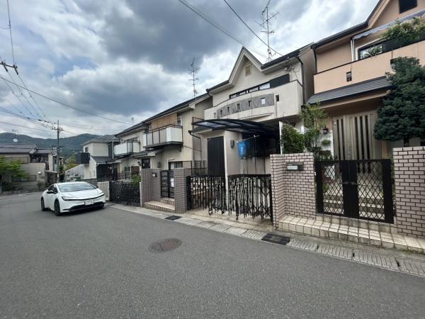 宇治市木幡平尾の中古一戸建て
