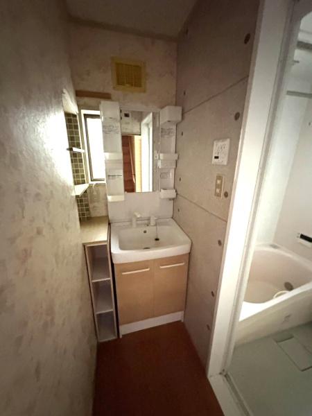 宇治市広野町桐生谷の中古一戸建