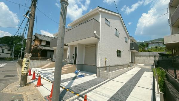 京都市伏見区日野西大道町の新築一戸建
