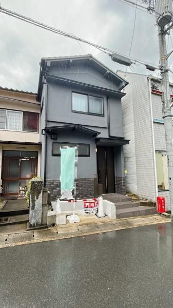 京都市伏見区深草大亀谷東寺町の中古一戸建て