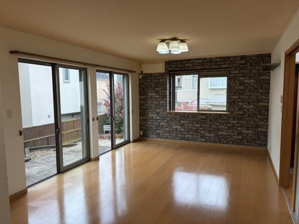 宇治市木幡平尾の中古一戸建