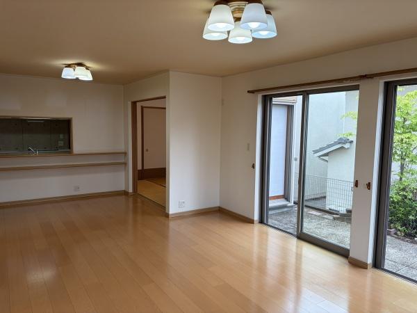 宇治市木幡平尾の中古一戸建て