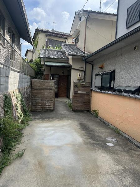 宇治市五ケ庄広岡谷の中古一戸建