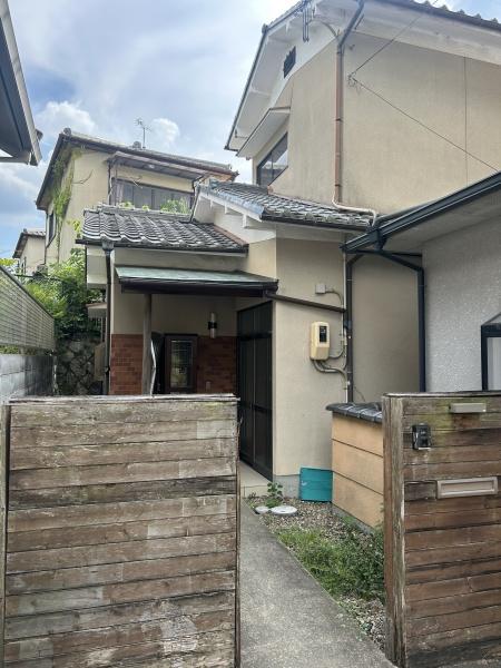 宇治市五ケ庄広岡谷の中古一戸建て