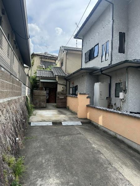 宇治市五ケ庄広岡谷の中古一戸建て