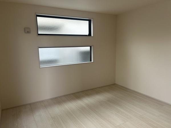 宇治市伊勢田町遊田の新築一戸建