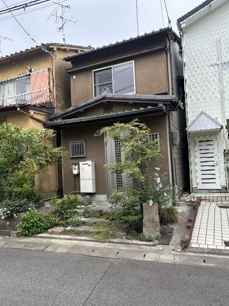 宇治市伊勢田町北山の中古一戸建