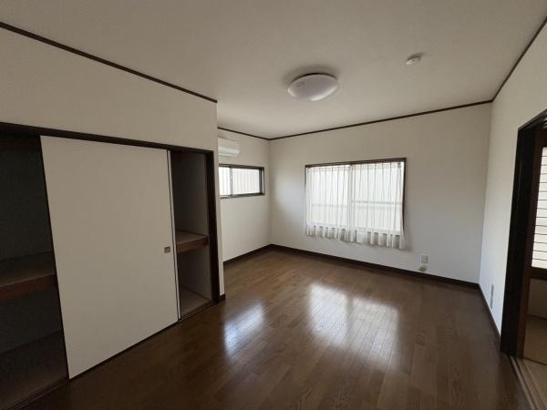 宇治市開町の中古一戸建て