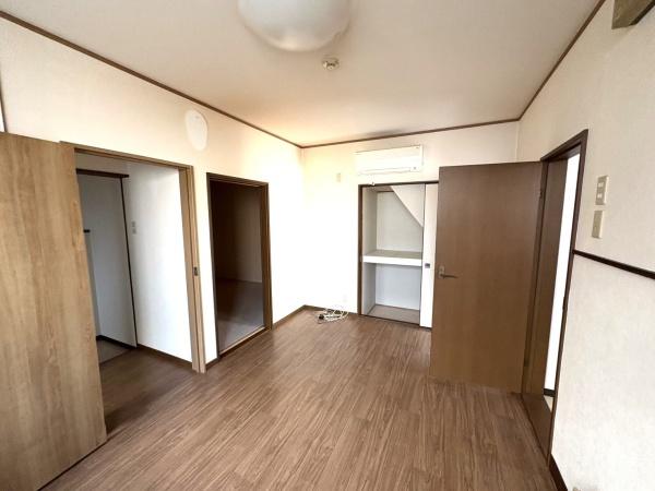 宇治市開町の中古一戸建