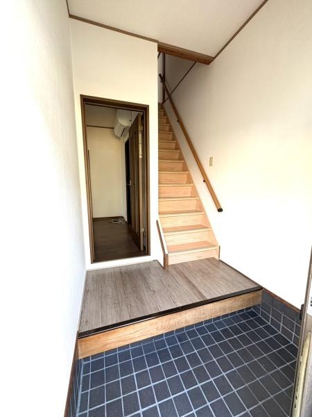 宇治市開町の中古一戸建て