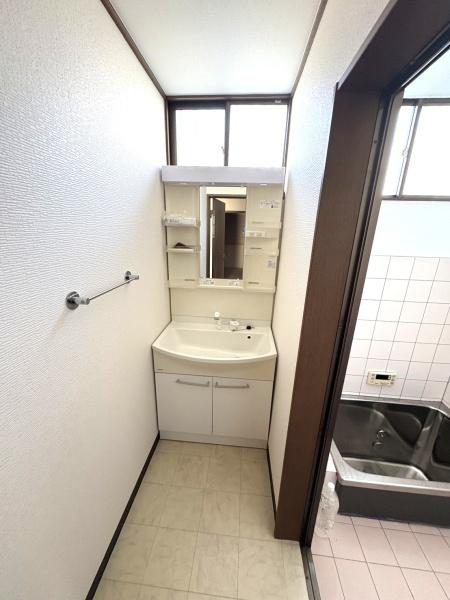 宇治市開町の中古一戸建て