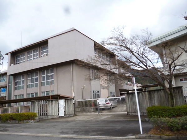 京都市伏見区醍醐切レ戸町の中古一戸建て(京都府立東稜高校)