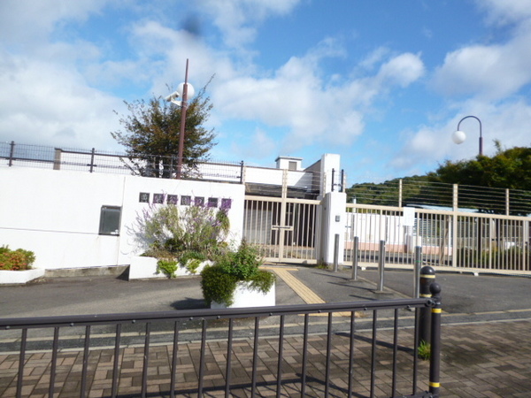 宇治市五ケ庄二番割の土地(黄檗公園プール)