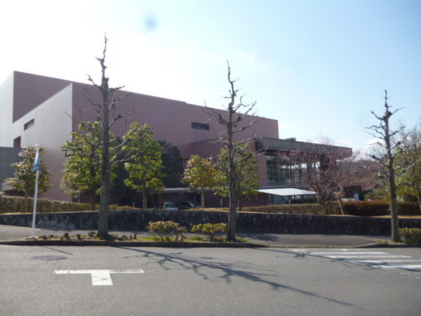 宇治市折居台４丁目の中古一戸建て(宇治市文化センター)