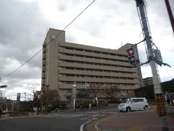 宇治市折居台４丁目の中古一戸建て(宇治市役所)