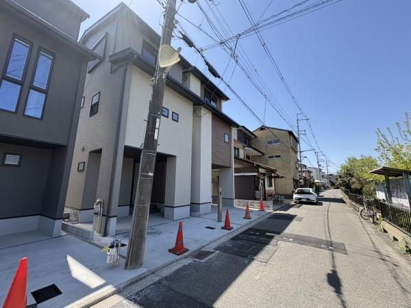 京都市伏見区桃山町弾正島の新築一戸建