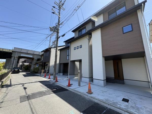 京都市伏見区桃山町弾正島の新築一戸建