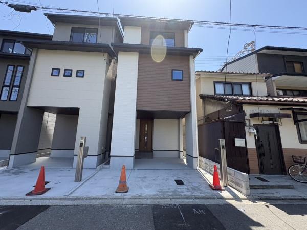京都市伏見区桃山町弾正島の新築一戸建