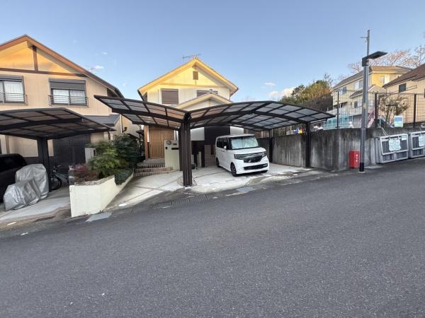 宇治市琵琶台１丁目の中古一戸建て
