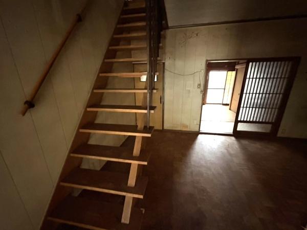 宇治市五ケ庄芝ノ東の中古一戸建て