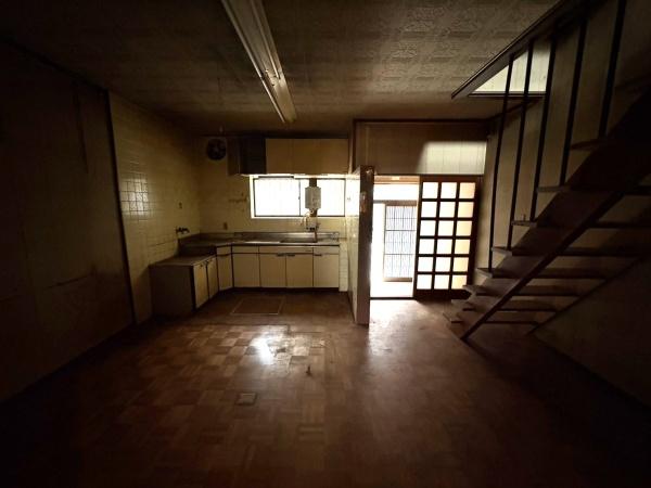 宇治市五ケ庄芝ノ東の中古一戸建