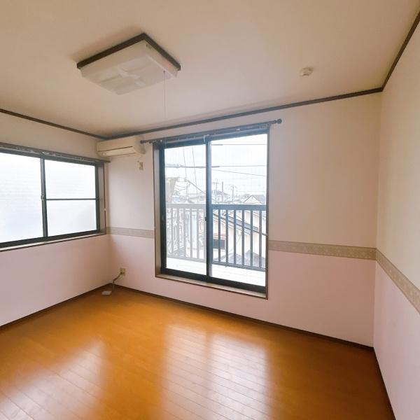 宇治市木幡中村の中古一戸建て